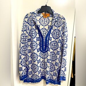 Tory Burch Blue and White Printed V-Neck Tunic Blouse